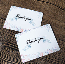 गैलरी व्यूवर में इमेज लोड करें, 50pcs/lot mix colors New FLOWER Garland card &quot;thank you&quot; Small gift message card Writable card 6x8cm decoration card
