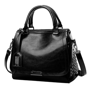 2019 Women Messenger Bags luxury handbags  bags designer Motorcycle Punk Style Skull Rivet Tote Bag Crossbody Bags for Ladies