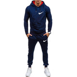 2019 New Men Sport Suit Hoodie Batman Hooded Men Casual Cotton Fall / Winter Warm Sweatshirts Men's Casual Tracksuit Costume